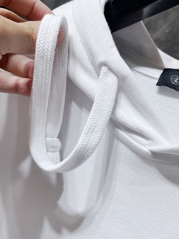 ブランドパーカー全体デザイン